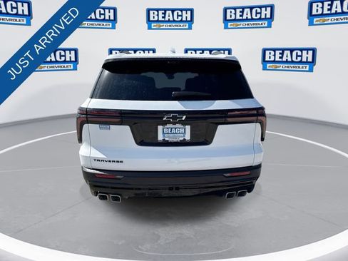 New 2026 Chevrolet Traverse LT image 7