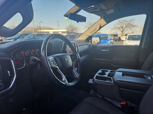 Used 2019 Chevrolet Silverado 1500 LT w/ All-Star Edition image 9