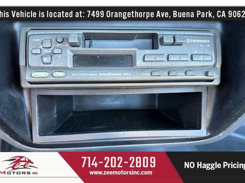 Used 1995 Nissan Pickup 2WD Regular Cab image 34