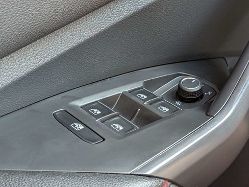 Certified 2024 Volkswagen Jetta GLI 40th Anniversary Edition FWD image 33