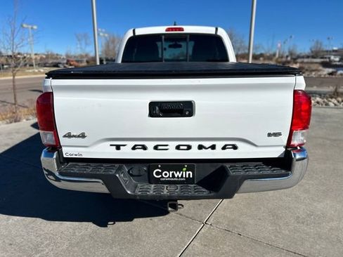 Used 2017 Toyota Tacoma SR5 image 7