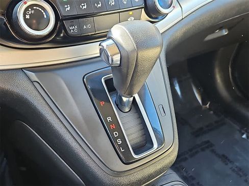 Used 2016 Honda CR-V SE image 11