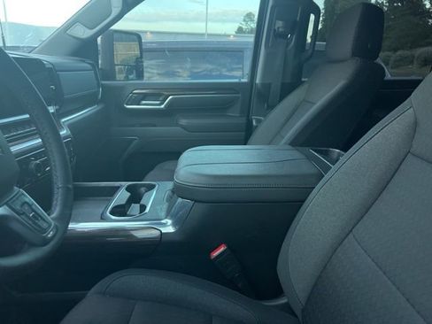 Used 2025 Chevrolet Silverado 2500 LT w/ Trail Boss Package image 8