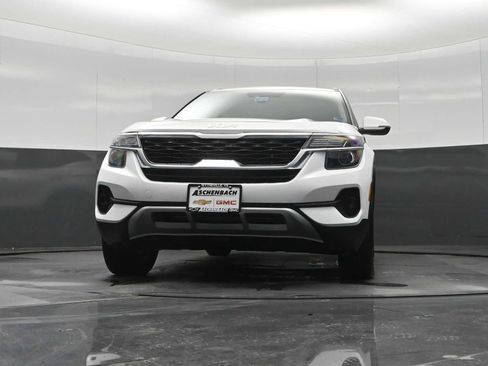 Used 2023 Kia Seltos EX AWD/4WD image 20