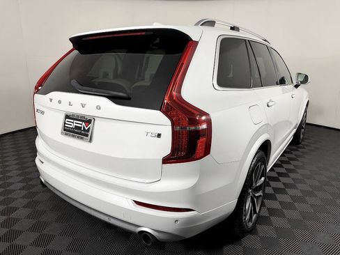 Used 2019 Volvo XC90 T5 Momentum AWD/4WD image 9