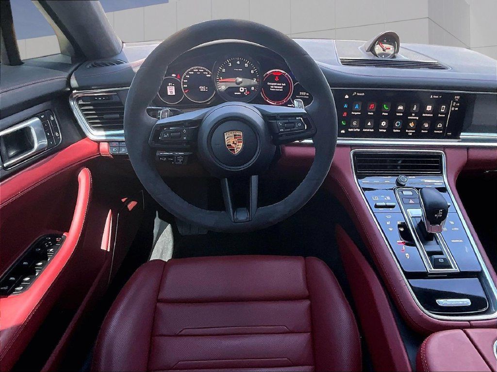 Certified 2023 Porsche Panamera 4 Platinum Edition AWD/4WD image 13