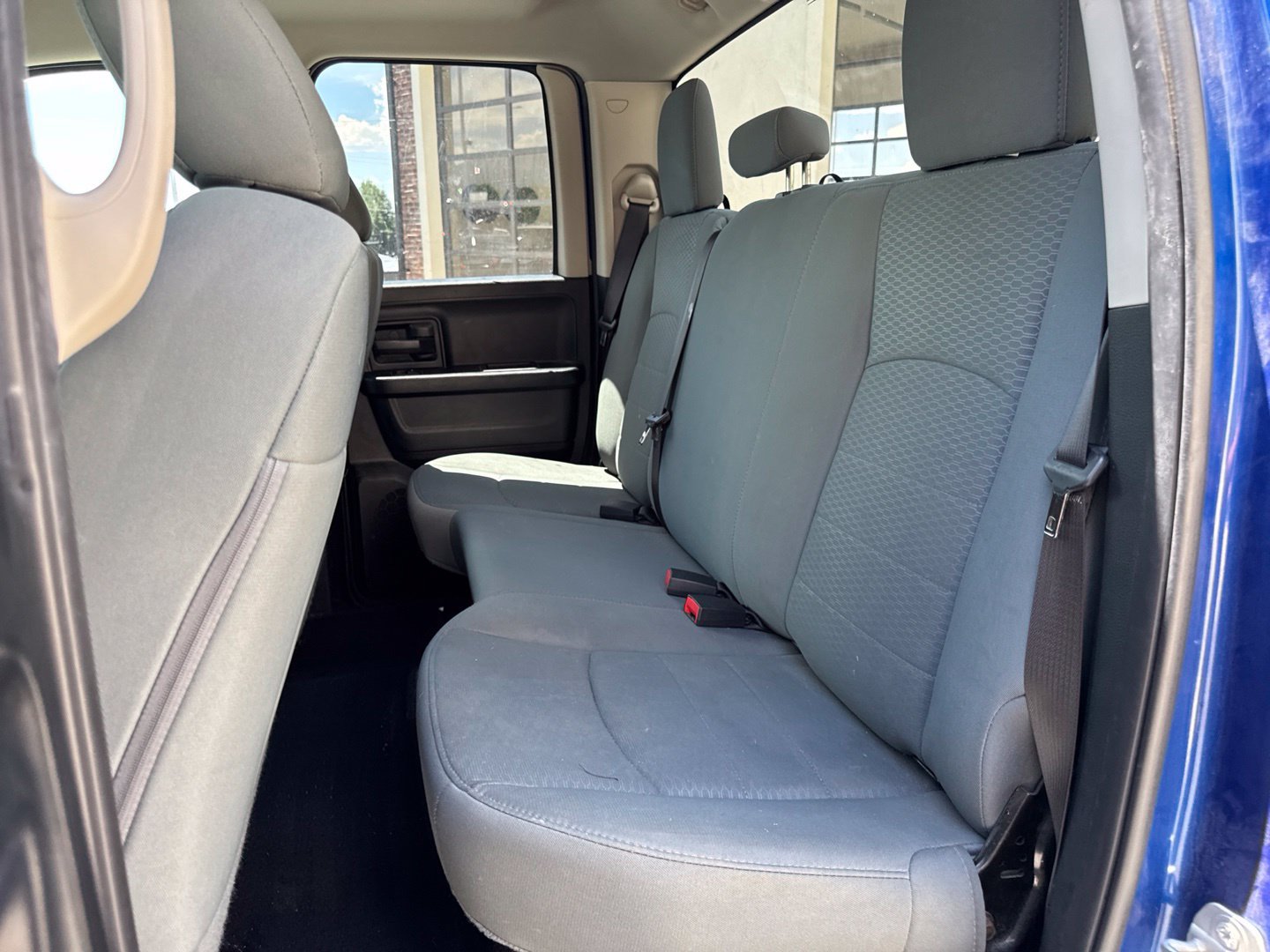 Used 2018 RAM 1500 Express AWD/4WD image 15