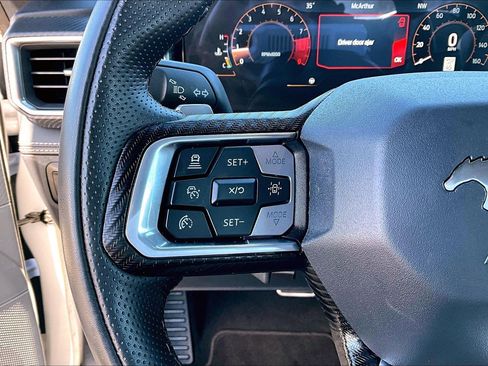 Used 2025 Ford Mustang GT Premium image 10