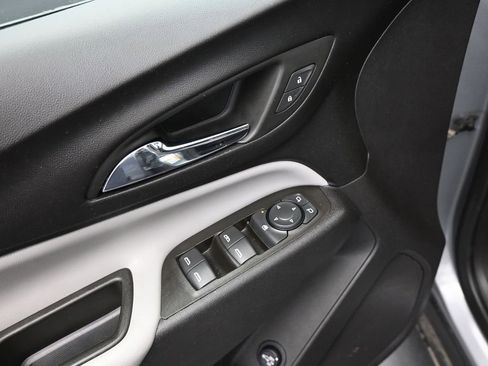 Used 2024 Chevrolet Equinox LT image 26