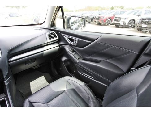 Used 2021 Subaru Forester Limited AWD/4WD image 10