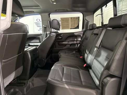Used 2019 GMC Sierra 3500 Denali w/ Duramax Plus Package image 17