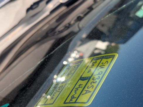 Used 2010 Honda Pilot EX-L image 31