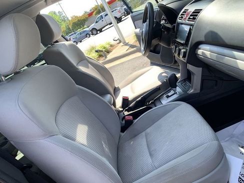 Used 2016 Subaru Forester 2.5i Premium AWD/4WD image 14