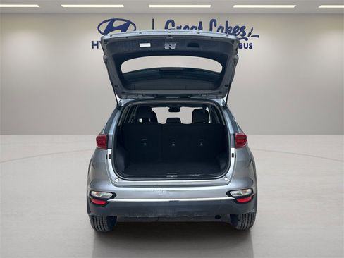 Used 2021 Kia Sportage LX image 10