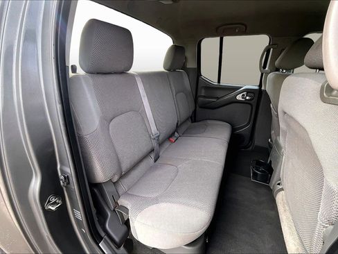 Used 2008 Nissan Frontier SE w/ SE Value Truck Pkg image 18