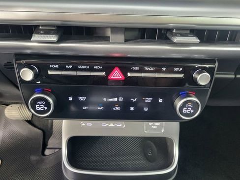 New 2026 Hyundai Ioniq 9 SE AWD/4WD image 17