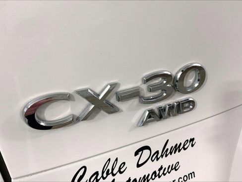 Used 2025 MAZDA CX-30 AWD 2.5 S w/ Preferred Package image 8