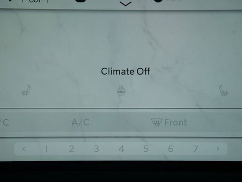 Used 2024 Jeep Wrangler Sahara w/ Technology Group image 4