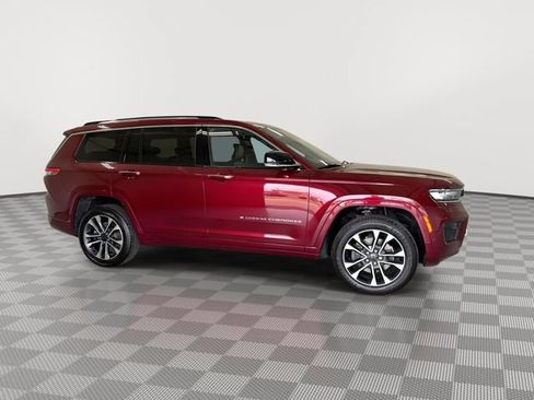 Used 2021 Jeep Grand Cherokee L Overland w/ Luxury Tech Group IV AWD/4WD image 13