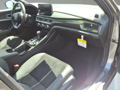 Used 2024 Acura Integra A-Spec FWD image 7