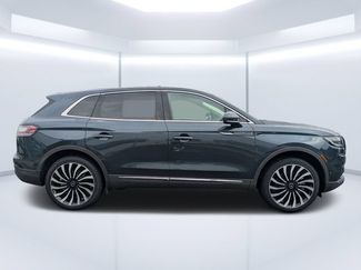 Used 2022 Lincoln Nautilus Black Label w/ Class II Trailer Tow Package AWD/4WD video 2