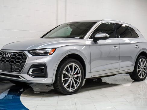 Used 2022 Audi SQ5 Prestige w/ Prestige Package image 4
