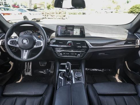 Used 2017 BMW 540i RWD image 12