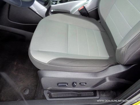 Used 2014 Ford Escape SE image 8