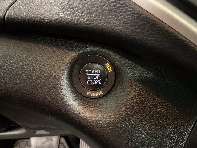 Used 2016 Jeep Cherokee Limited AWD/4WD image 36