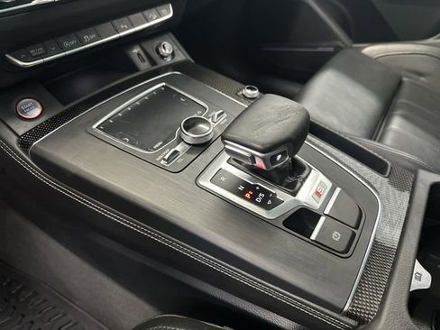 Used 2019 Audi SQ5 Premium Plus w/ Premium Plus Package AWD/4WD image 31
