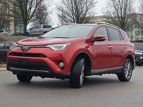 Used 2017 Toyota RAV4 Limited w/ Advanced Technology Package image 21
