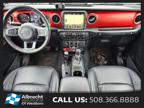 Used 2019 Jeep Wrangler Unlimited Rubicon AWD/4WD image 12