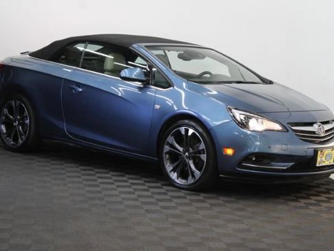 Used 2017 Buick Cascada Premium FWD image 3