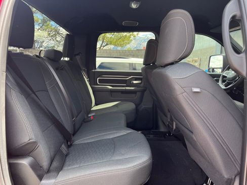 New 2025 RAM 2500 Big Horn AWD/4WD image 25