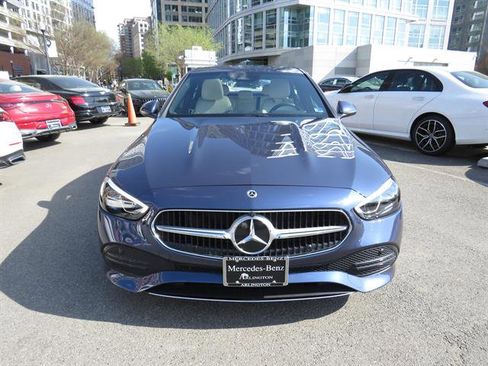 Used 2025 Mercedes-Benz C 300 4MATIC Sedan image 6
