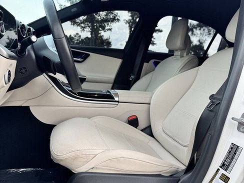 Used 2024 Mercedes-Benz C 300 Sedan image 26