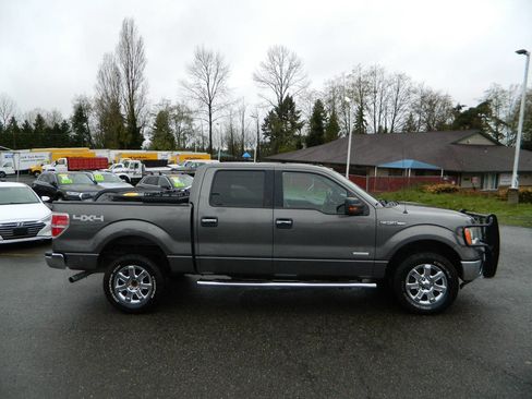 Used 2013 Ford F150 XLT w/ XLT Chrome Pkg image 9