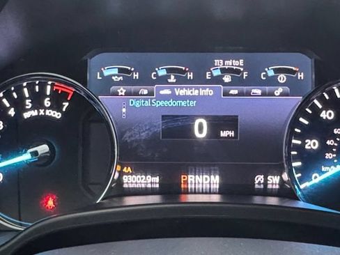 Used 2020 Ford Expedition Max XLT w/ Equipment Group 202A AWD/4WD image 11