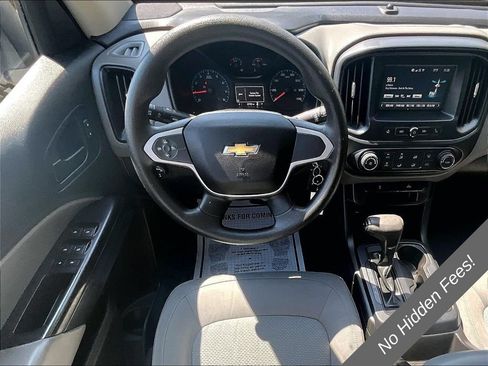 Used 2017 Chevrolet Colorado W/T w/ WT Convenience Package RWD image 4