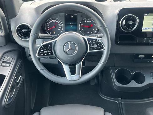 New 2024 Mercedes-Benz Sprinter 2500 image 13