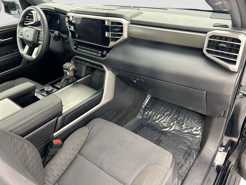 Certified 2025 Toyota Sequoia SR5 AWD/4WD image 17