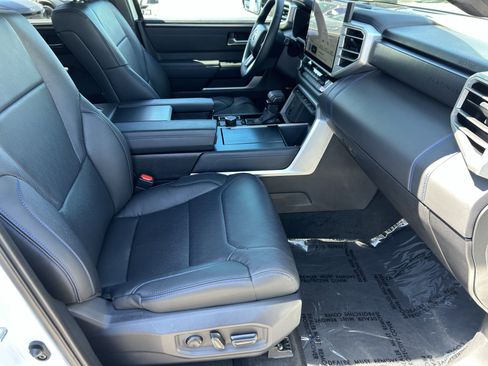 Used 2025 Toyota Tundra Platinum image 10