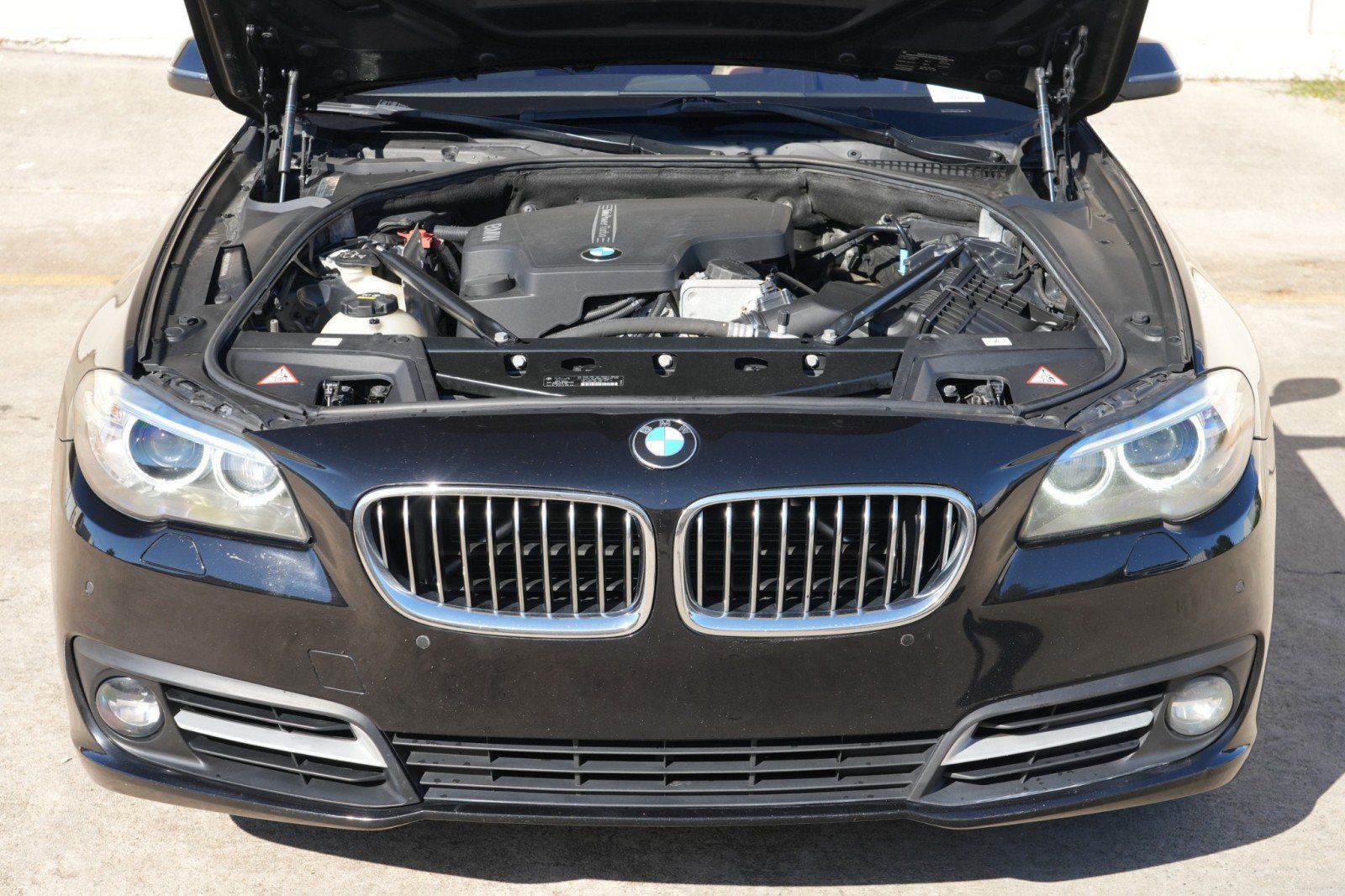 Used 2015 BMW 528i xDrive Sedan AWD/4WD image 7