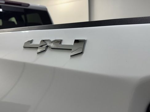 Used 2019 GMC Sierra 1500 Elevation image 38