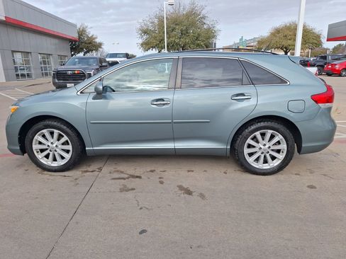 Used 2012 Toyota Venza XLE image 3