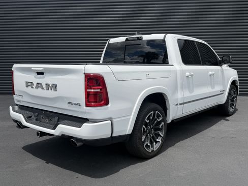 Used 2025 RAM 1500 Limited AWD/4WD image 9