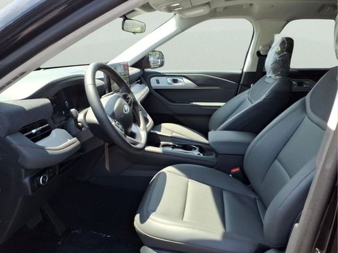 New 2026 Ford Explorer Active w/ Active Comfort Package AWD/4WD image 13