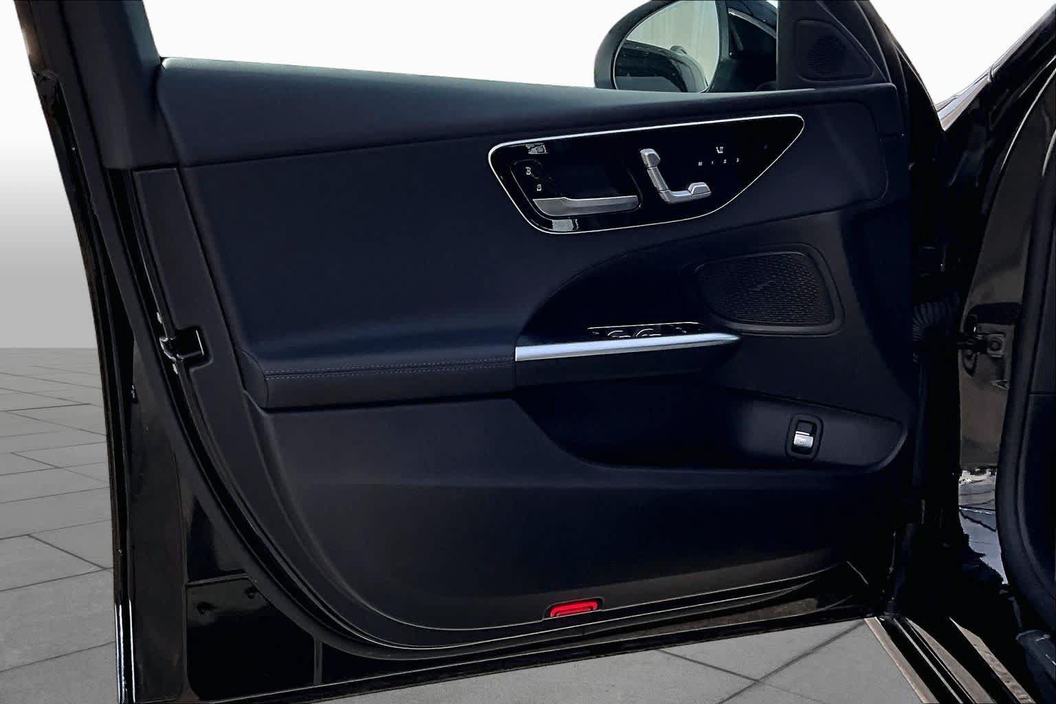Used 2026 Mercedes-Benz C 300 Sedan image 22