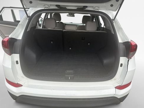 Used 2018 Hyundai Tucson SEL AWD/4WD image 25