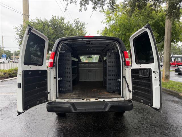 Used 2023 GMC Savana 2500 w/ Driver Convenience Package RWD image 17